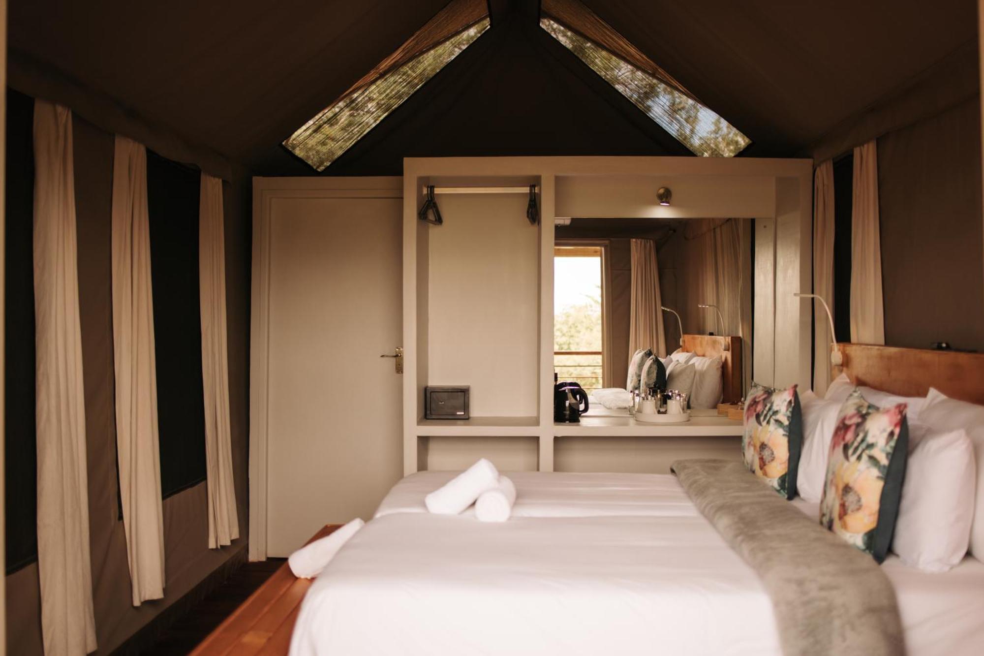 Ndhula Luxury Tented
