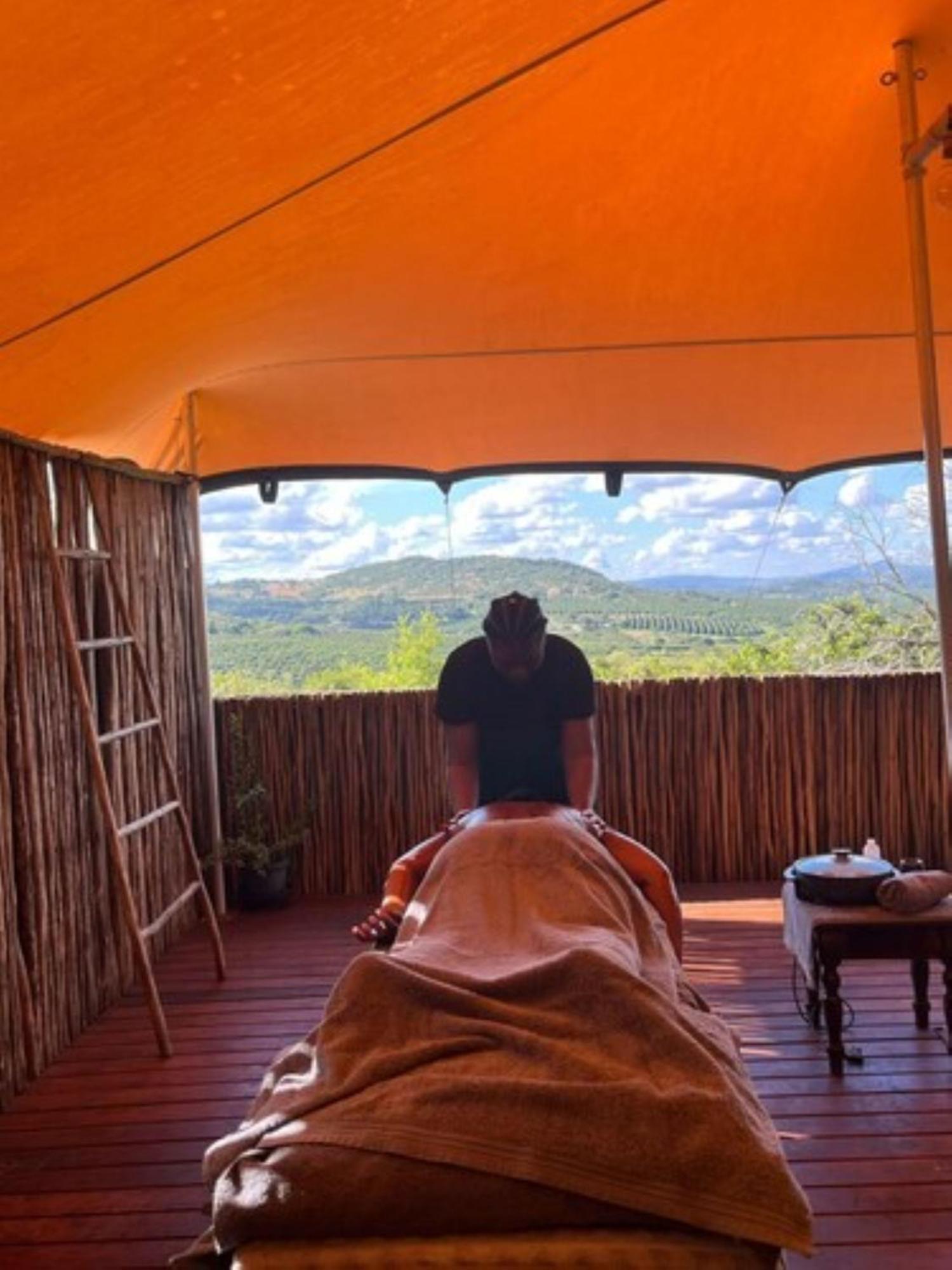 Ndhula Luxury Tented White River